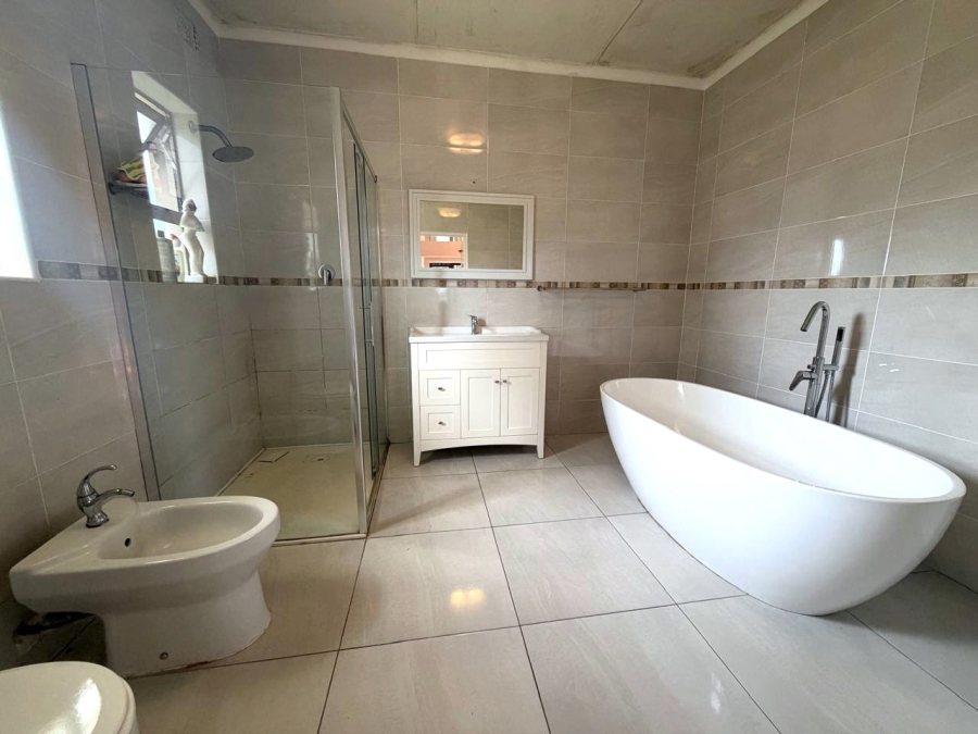 3 Bedroom Property for Sale in Nahoon Eastern Cape
